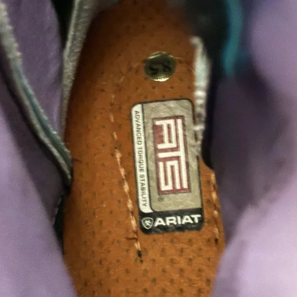 “Ariat” Leather Western Boots  
Size 8.5 - Picture 8 of 12